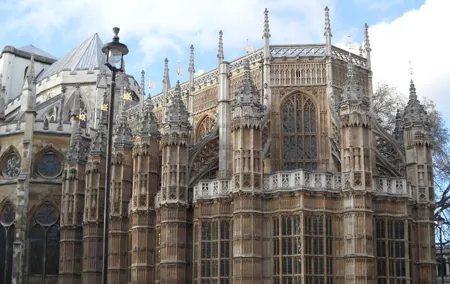 Private walking tour of London