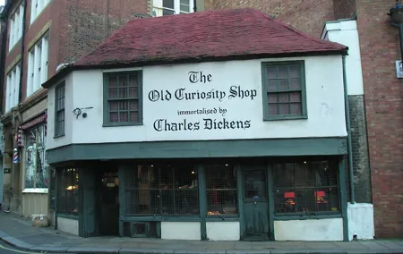 London Walking Tours eg Dickens Ted Lasso or National Gallery