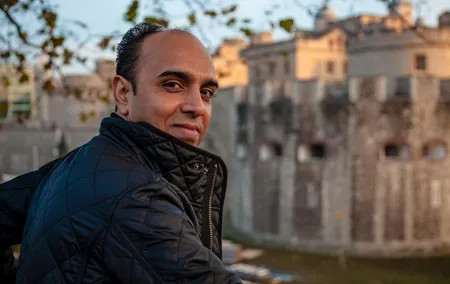Private Photo Shoot with a Professional Photographer - Iconic London