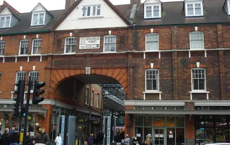 Royal Charter London Street Markets Walk