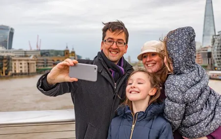 London Family Private Adventure: Explore the City’s Charm on Foot