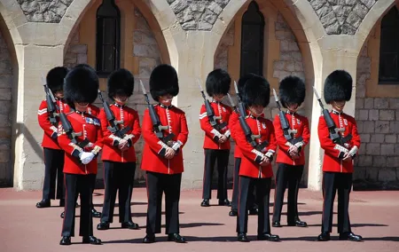 Private Tour Windsor Castle and Hampton Court Palace