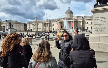London with Brazilian Guide Buckingham Palace and Big Ben