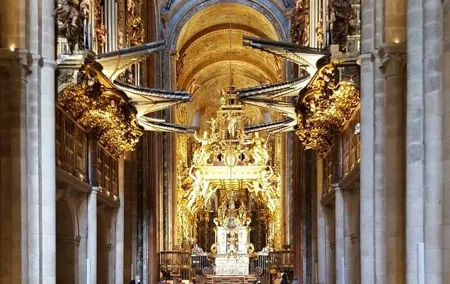 PRIVATE Cathedral and museum tour SPANISH or ENGLISH