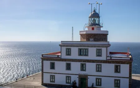 Private Costa de la Muerte and Cabo Finisterre Tour
