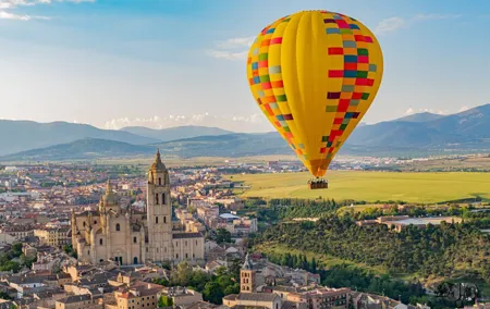 Hot-Air Balloon Ride over Segovia with Optional Transport from Madrid