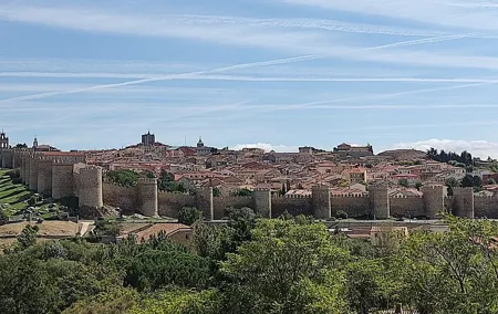 Avila Historic Old Town Walking Tour