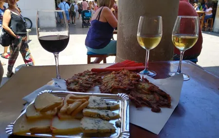 Cádiz Tapa (food) and walking Tour - Half-Day Private tour