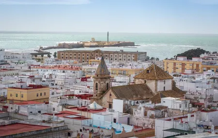 Cadiz Self Paced Walking Tour with Audio Guide