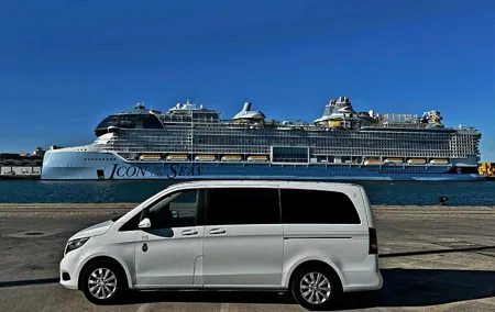 Cadiz Shore Excursion with Private Transportation to Seville