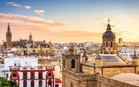 Full-Day Private Tour to Seville from Cadiz with Hotel Pick Up