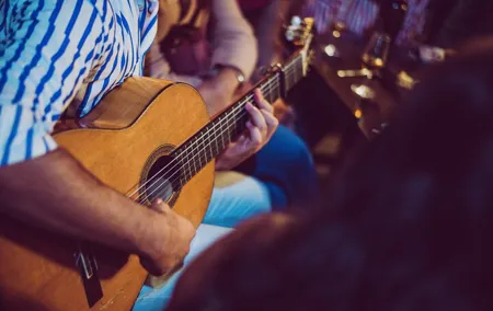 Jerez Flamenco Day: Private Walking Tour, Lunch and Workshop