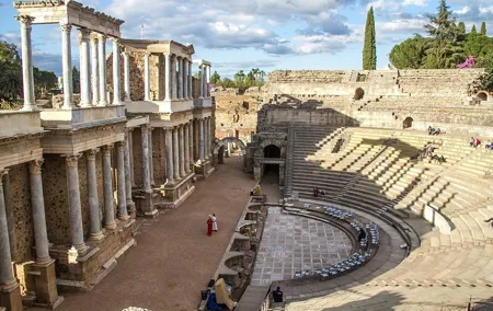Full Merida Tour with tickets