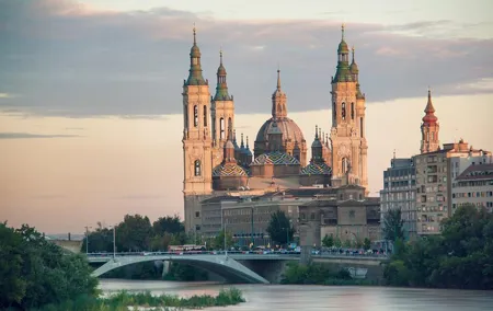 Zaragoza Private Walking Tour with a Local