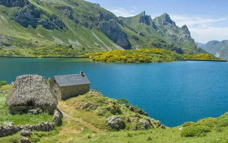Somiedo Biosphere Reserve and its Villages - Tour from Oviedo