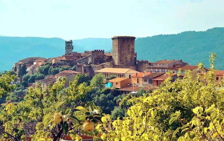Discover the unique wine and villages of the Sierra de Salamanca