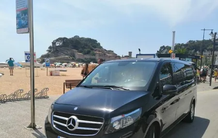 Private Transfer from Tossa de Mar/ Lloret de Mar to Barcelona
