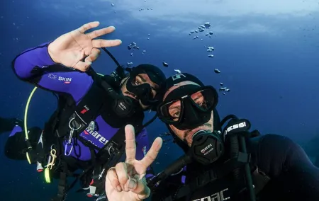 Diving baptism in the Montgrí Natural Park