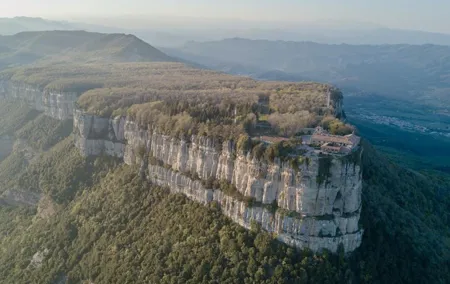 Mountains, Towns and Art multiday trip from Girona