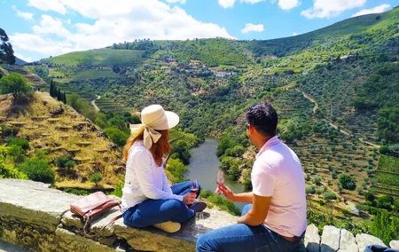 Douro Valley Prime Tour: Wine Tastings, Boat & Lunch small group