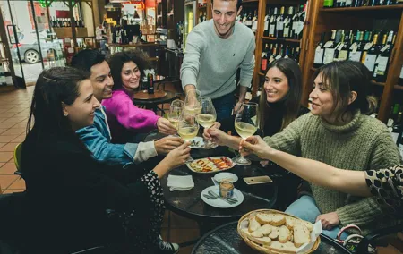 Porto Food & Local Drinks Evening Tour by Food Lover Tour