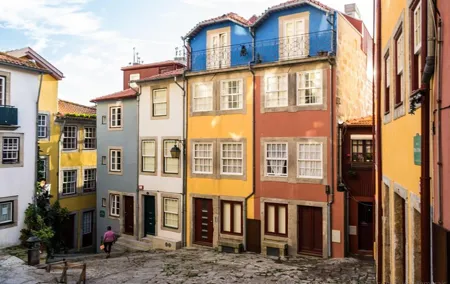 3-Hour Porto Jewish Heritage Walking Tour with Local Guide