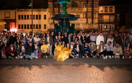 Porto Pubcrawl: 5h,7 Drinks,4 bars &Skip the line Club Entry