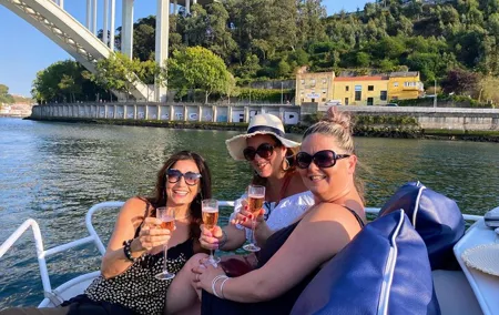 Port:Douro private cruiser (only for you) 6 bridges/sunset
