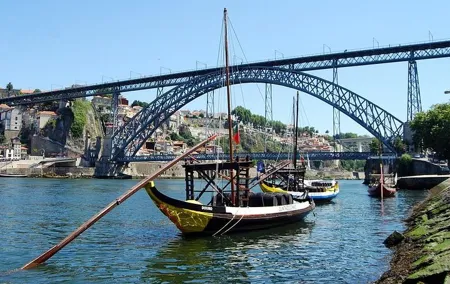 Private Porto City Tour with Sailing and Wine Tastings
