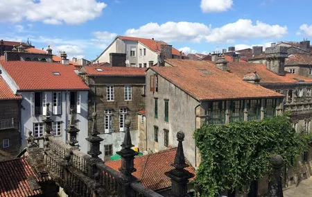 Private Porto to Viana do Castelo and Santiago de Compostela tour