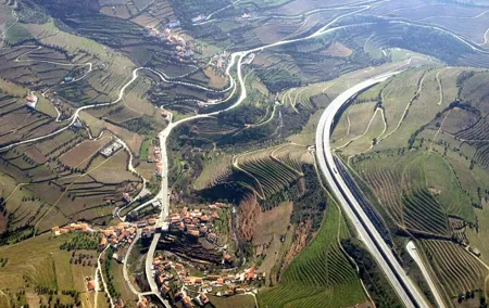 Douro Valley private wine tour | tastings and lunch included