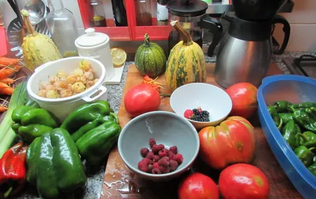 Shopping, cooking and eating together at my home in Porto