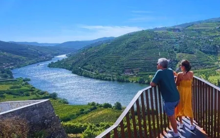 Private Douro 4x4 Adventure from Porto with Deluxe Pic nic