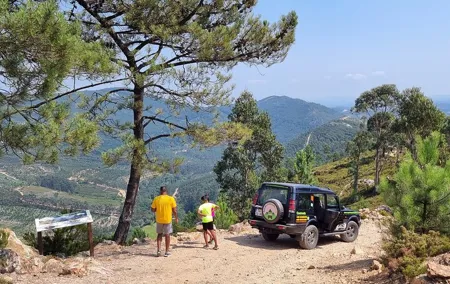 Private 4x4 Mountain Tour from Porto