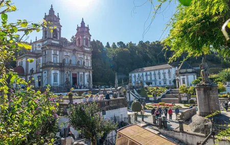 Small Group Braga & Guimarães with Pick up & Drop off