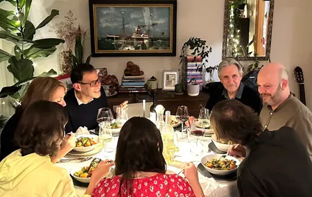 An Unforgettable Evening: Authentic Portuguese Dinner in Porto