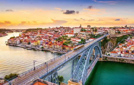 Discover the Charm of Porto with a Picturesque Private Journey
