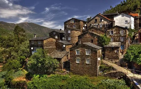 Full-Day Portuguese Historical Villages Tour