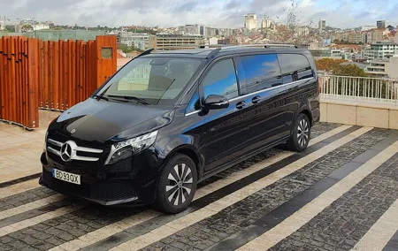 Private Transfer from Porto to Lisbon