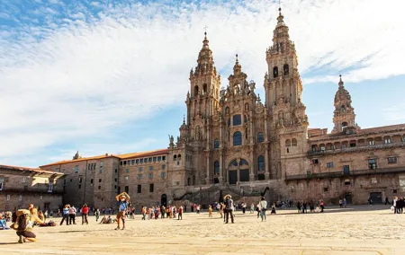 SANTIAGO DE COMPOSTELA: Private Tour from Porto