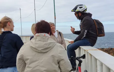 Historic Guided Tour - Electric Bike (Half day)