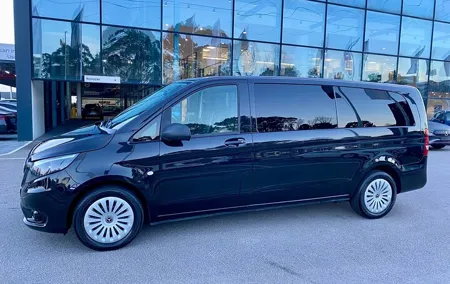 Private transfer from Porto to Braga or Guimarães
