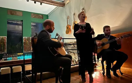 Fado Experience in Ribeira
