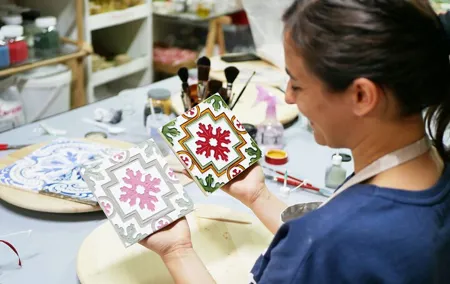 Workshop Taste Porto Wine and Paint a Tile