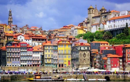 Oporto Shared Departure Transfer: From Hotels to Airport