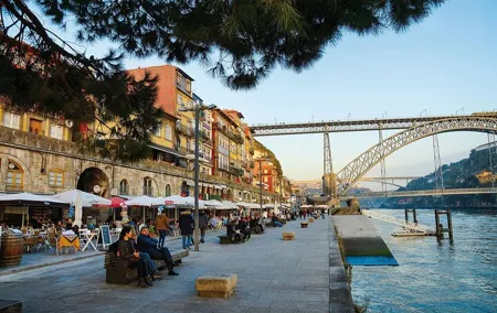 Guided Walking Tour in Porto