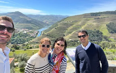 Private Douro Valley Guided Tour with Lunch