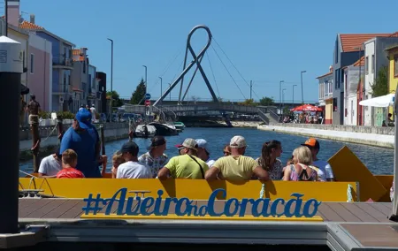 Private Sightseeing Tour in Aveiro by Scooter
