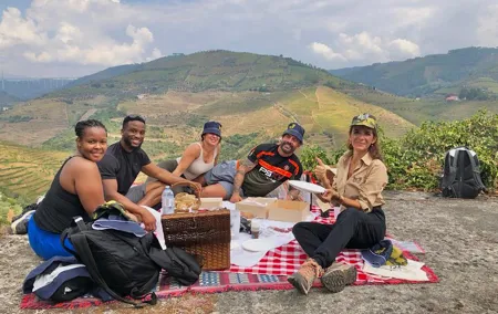 Douro valley day trip from Porto: vineyard hike & local picnic