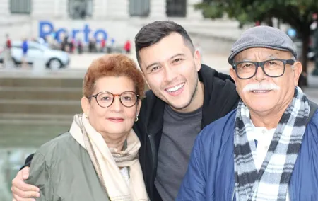 Private Family Walking Tour at the Historic Center of Porto